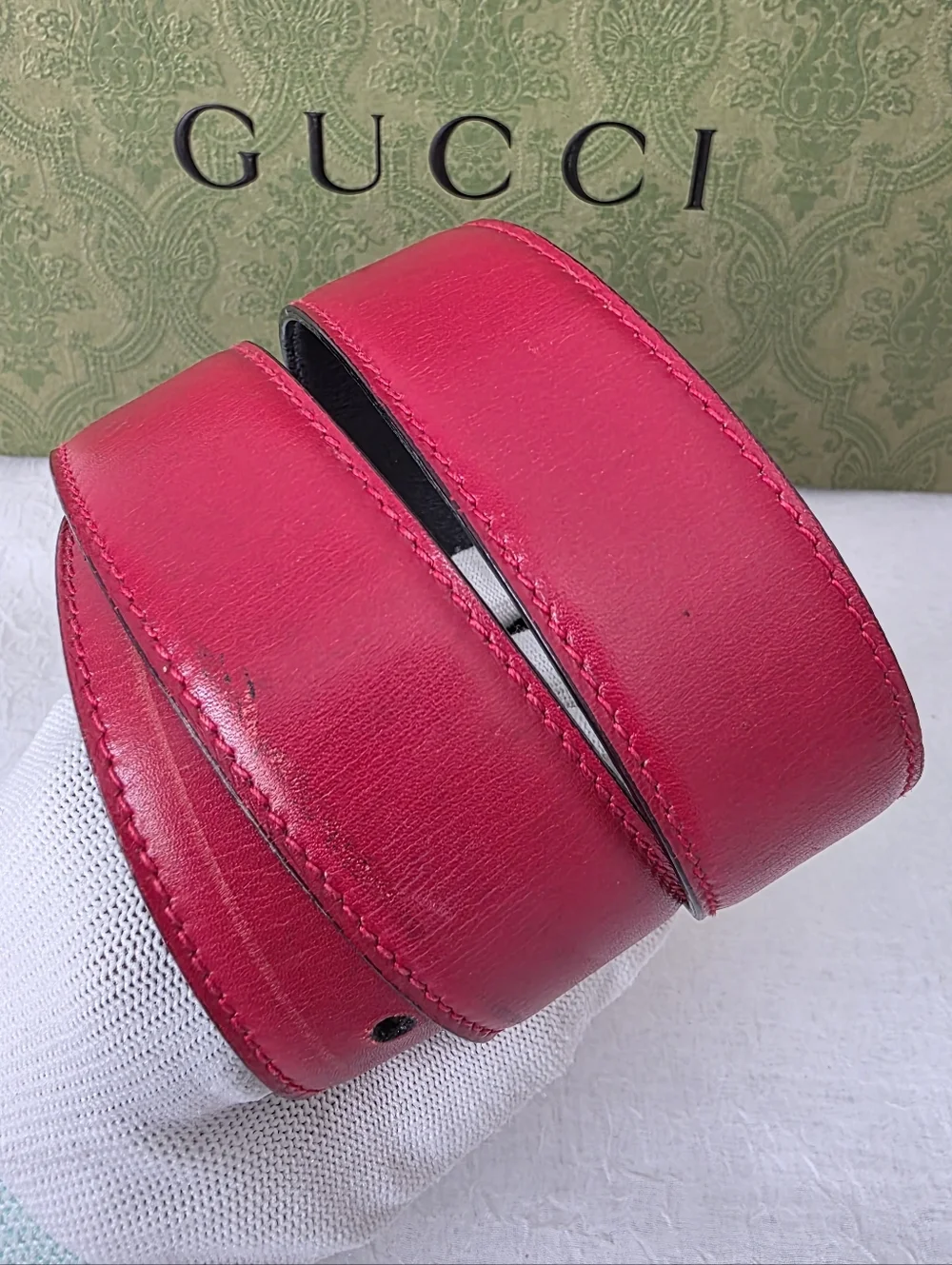 Aurh Gucci Double GG Reversible Leather Belt - Picture 2 of 10
